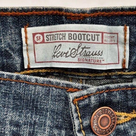 Levi's Low Rise Slim Fit Bootcut‎ Jeans Misses Size 12 NWT - Picture 2 of 10